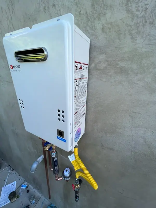 Tankless water heater installation for Twin Rocks homes